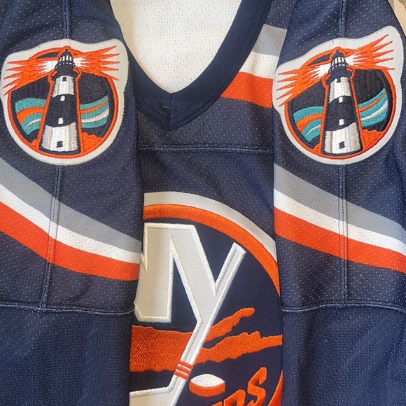 New York Islanders Wave Jersey CCM - Picture 4 of 4